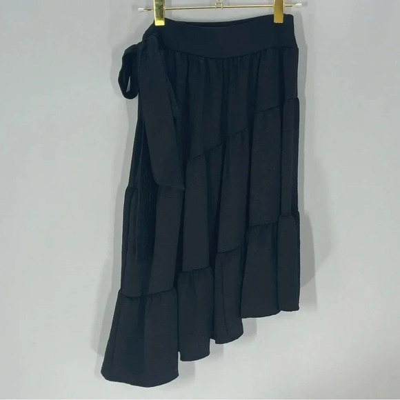 Entro black silky tiered side tie midi skirt - Picture 1 of 6